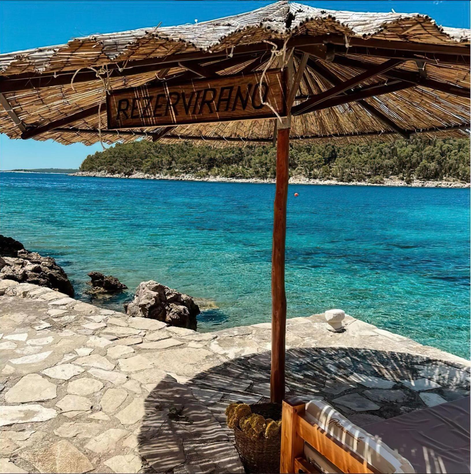 Holiday Home Sunny Side Vela Luka Exteriör bild